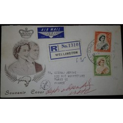 L) 1957 NEW ZEALAND, QUEEN ELIZABETH II, 9D GREEN, KING GEORGE VI, AIRMAIL, CIRCULATED COVER FROM NEW ZEALAND TO FRANCE