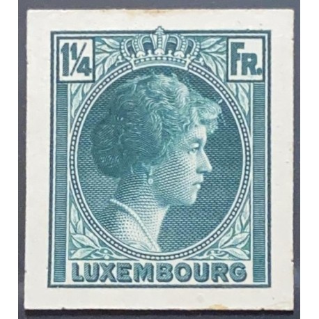 J) 1935 LUXEMBOURG, GRAND DUCHESS CHARLOTTE, 1 1/4 FR GREEN, MN