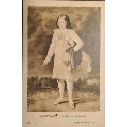 J) 1910 FRANCE, VERSAILLES MUSEUM, GIRL, POSTCARD, XF