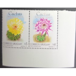 SO) URUGUAY, CACTUS, PLANTS, NATURE, TWO STAMPS WITH LEAF EDGE