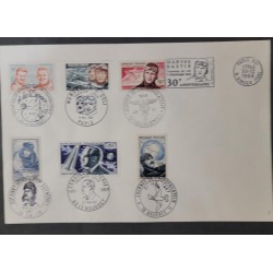 SO) FRANCE, CIRCULATED COVER, AVIATOR, MARYSE BASTIE, ASTRONAUTS, CHARACTERS, VARIETY OF STAMPS