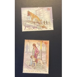 SB) 2004 ARGENTINA, RESCUE DOG, GUIDE DOG, PAIR MNH