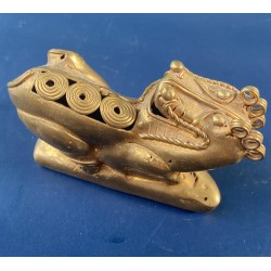 O) TUMBAGA DETAILS ABOUT COPPER AND GOLD ALLOY, DRAGON, COLUMBIAN FIGURE THIS IS AN ELEMENT THAT IS CALLED IN COLOMBIA