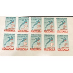 O) 1953 GUATEMALA, IMPERFORATED BLOCK, WRIGHT BANK NOTE CO. NATIONAL FAIR, QUETZAL 1qSCT C196, NATIONAL EMBLEM BIRD, BLOCK MNH