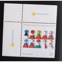 SD)GERMANY. FIGURES WITH FLAGS. DIFFERENT TYPES OF FLAGS. MNH