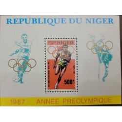 SD)1987 NIGERIA, PRE-OLYMPIC YEAR, FOOTBALL-ATHLETICS 500F-POLE JUMP, SOUVENIR SHEET, MNH