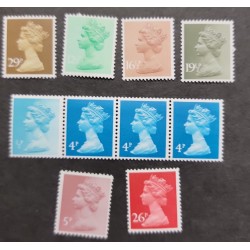 SD)1970-80 UK QUEEN ELIZABETH II SERIES, VARIETY OF STAMPS AND COLORS, MNH